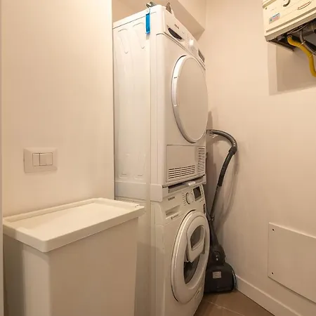 公寓 Trastevere At Heart *